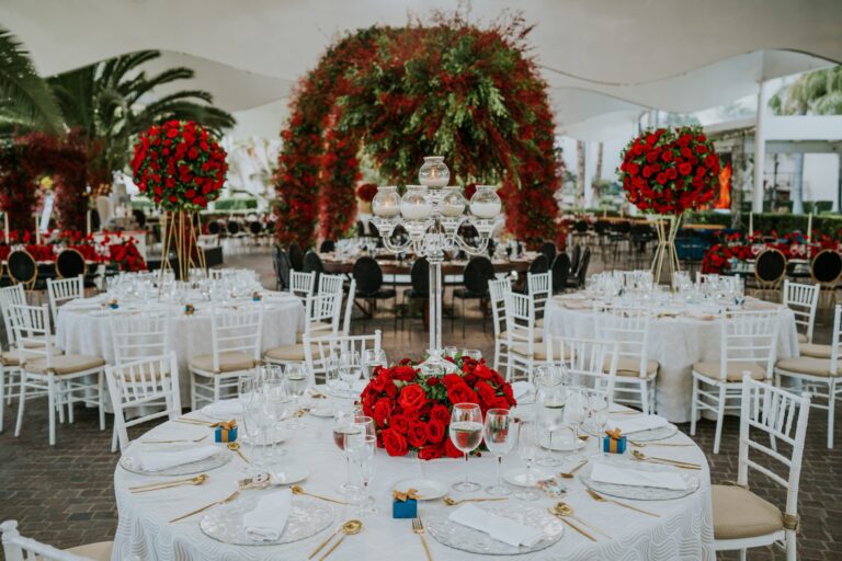 Unique Wedding Reception Decor Ideas to Wow Your Guests